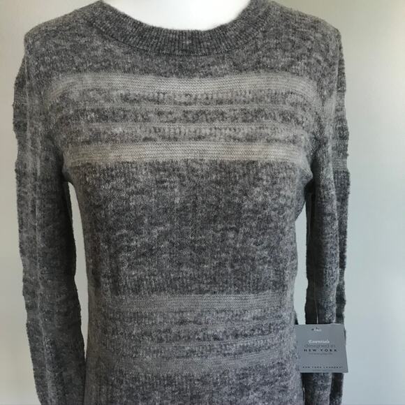 NWT New York Laundry Lightweight Crew Neck Gray Wool Blend Sweater Small - Picture 2 of 4
